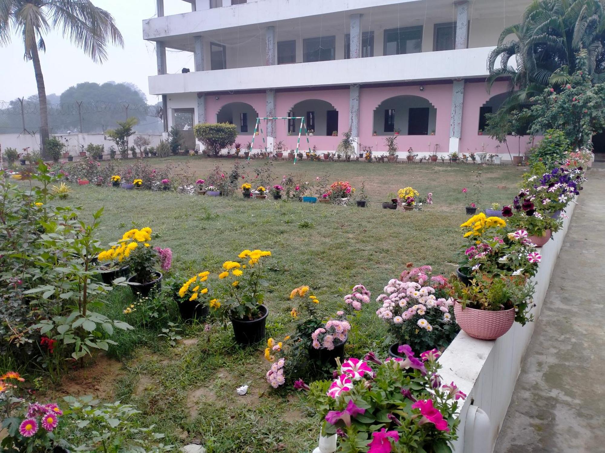 Vedic Villa Váránaszi Kültér fotó